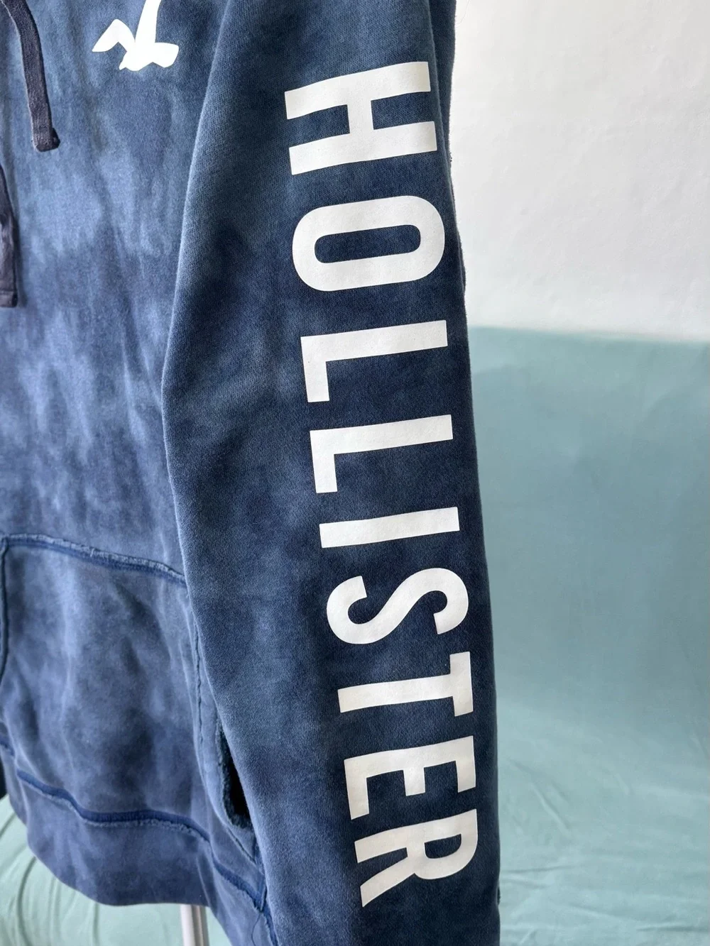 Hollister Iconic Feel Good Fleece Hoodie Navy Tie-Dye L
